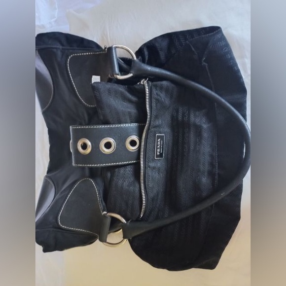 Authentic Prada Purse ๐ - Picture 5 of 6